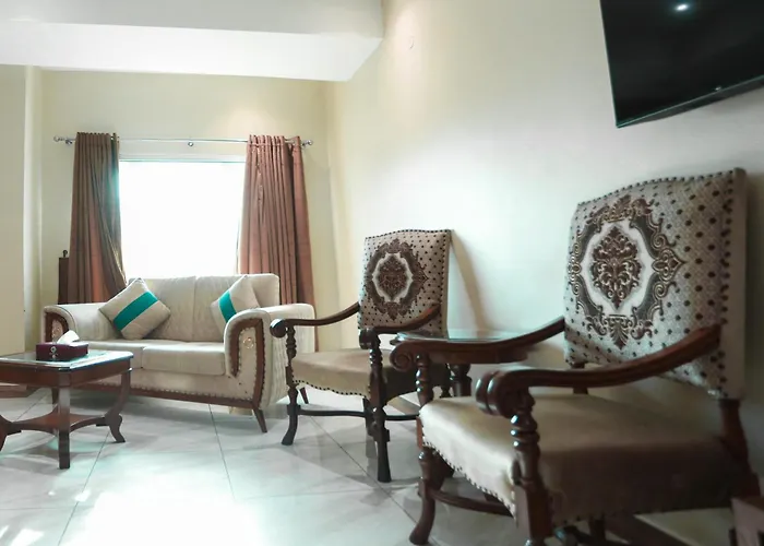Pearl Inn Hotel